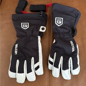 Hestra Black and White Ski Gloves Size 9